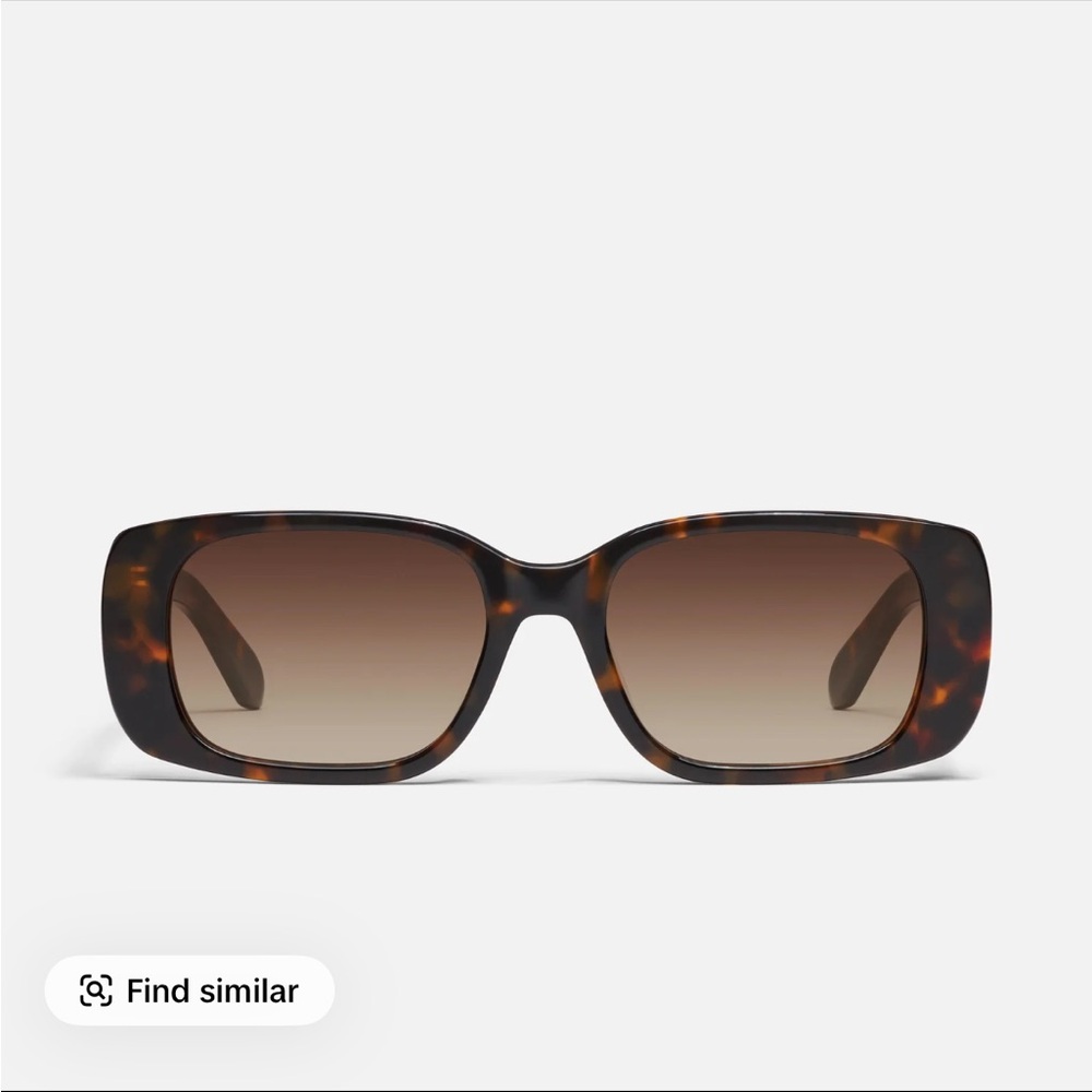 Quay Karma Sunglasses - Picture 4 of 8
